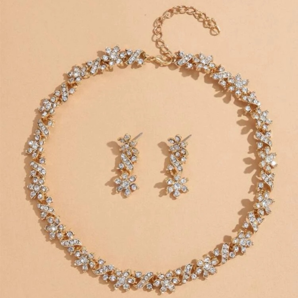 Floral Set - necklace and earrings